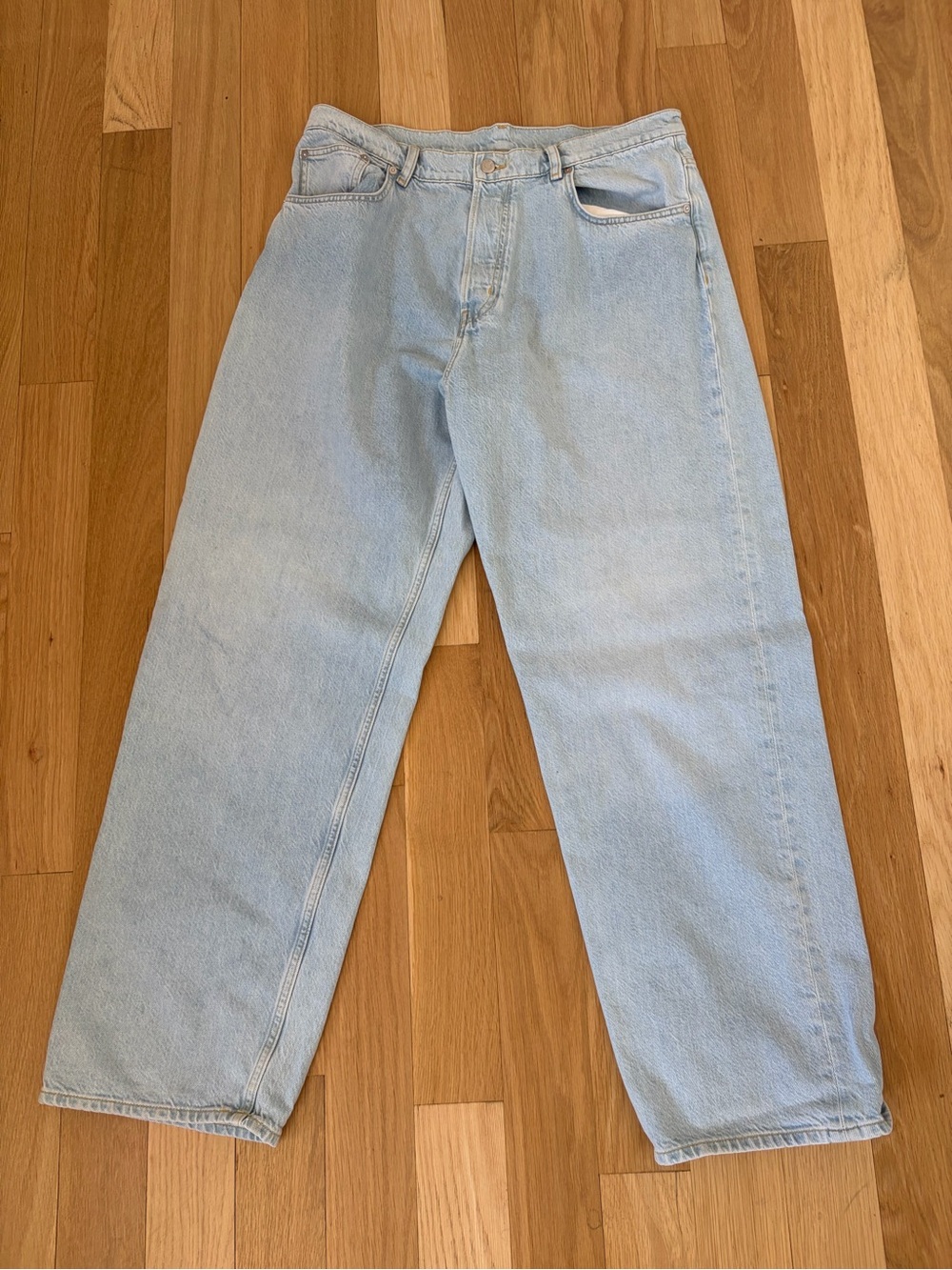 Arket Light Wash Relaxed Jeans